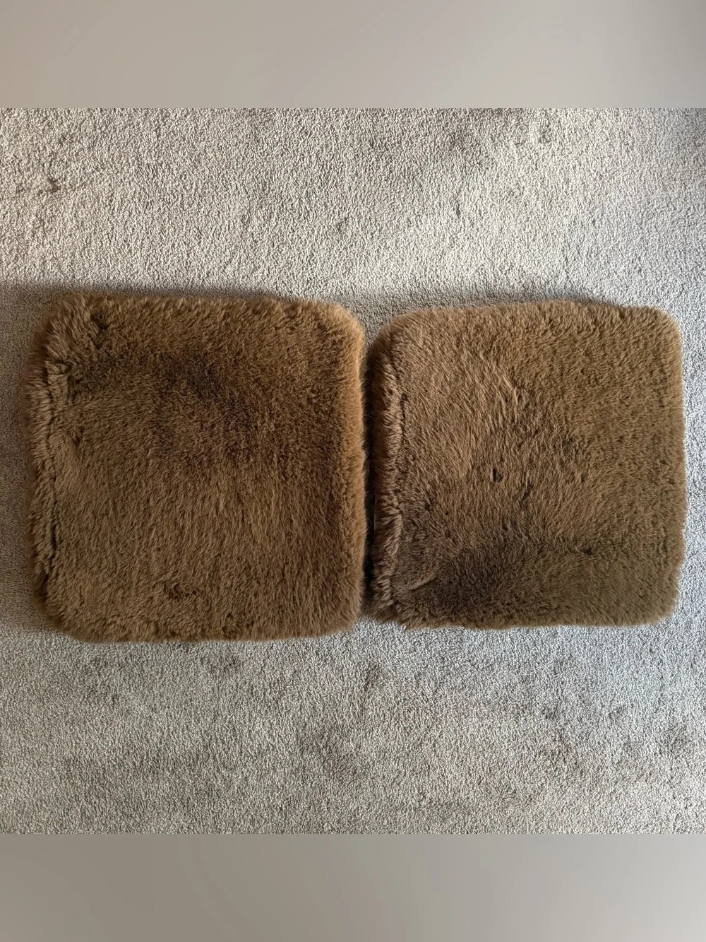 Pottery Barn Mink Faux Fur Pillow Cases 20 X 20 Tobacco